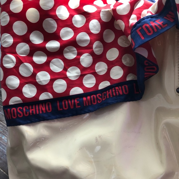 Love Moschino Patent Leather Tote Bag - Picture 7 of 7